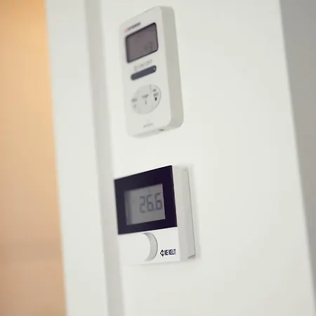 Leonart Living 44 *