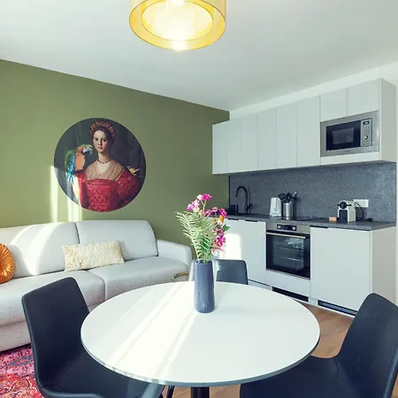 Leonart Living 44 Apartament